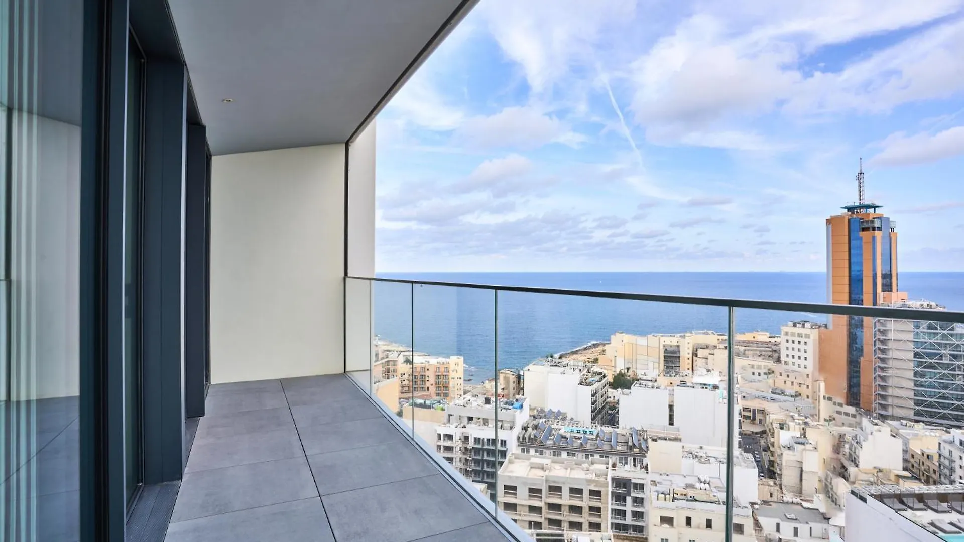 Mercury One Bedroom Haven With Fantastic Views Saint Julian's