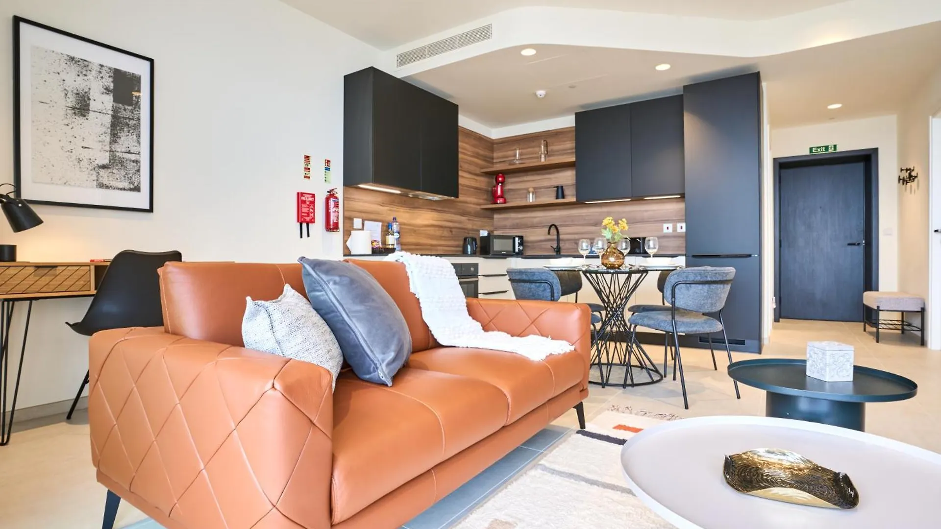 Mercury One Bedroom Haven With Fantastic Views St. Julian's